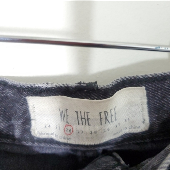 Free People Acid wash denim frayed shorts - Picture 4 of 5